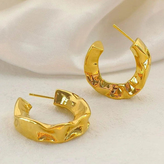 Pretty Matte Hammered Gold Finish Earrings for partywear T4 Jewels