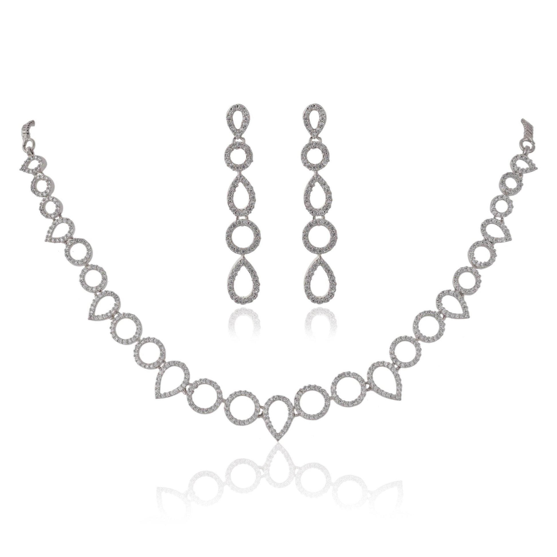 Fashionable Handcrafted CZ Necklace for Women: Eye-catching and Glamorous T4 Jewels