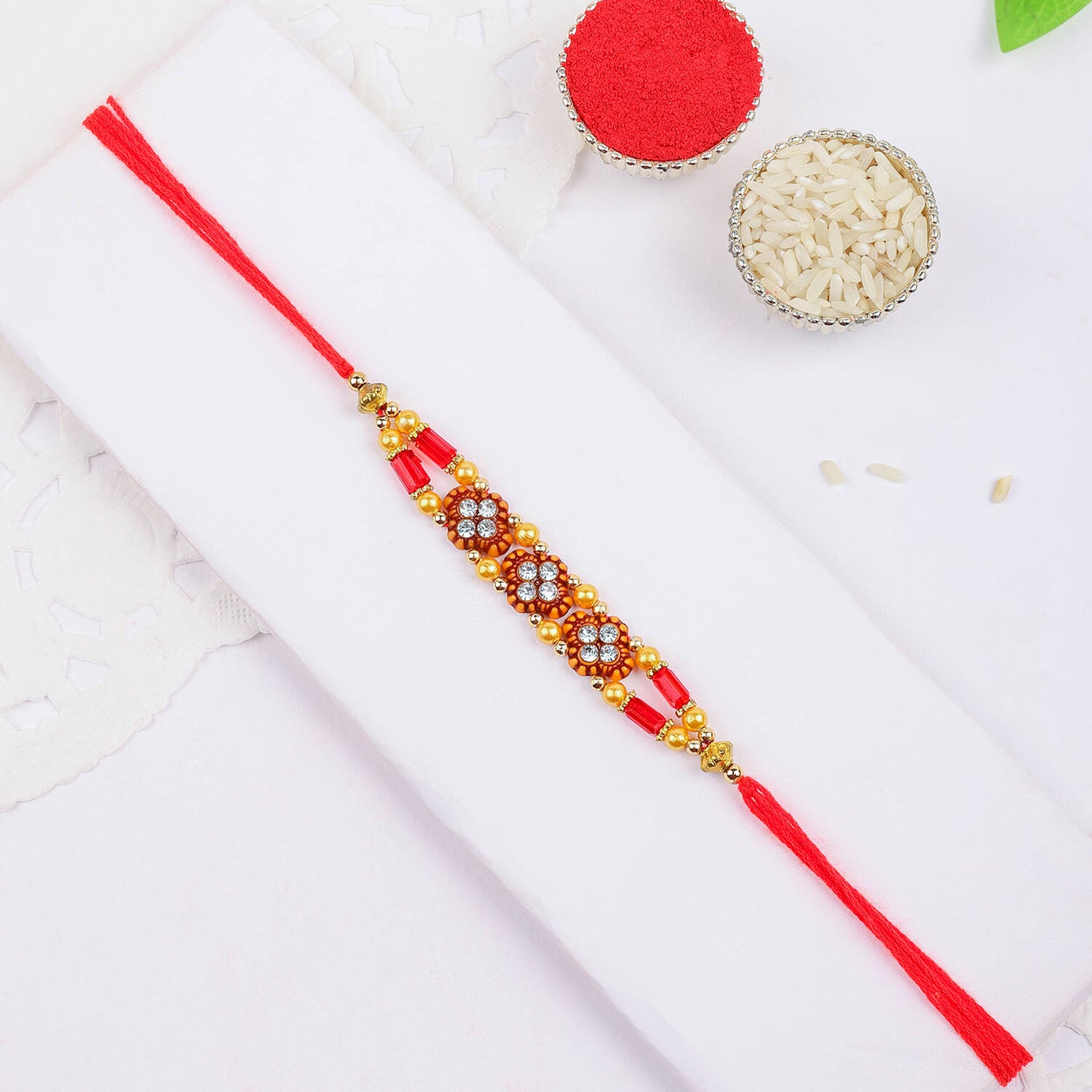 स्पाइडरमैन BRO राखी सेट | भाइयों के लिए सुपरहीरो और मोतियों वाली राखी - SR36