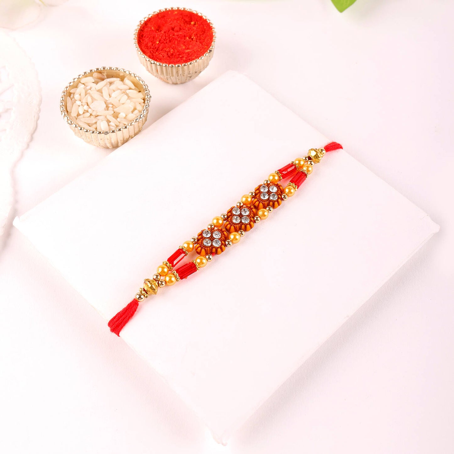 स्पाइडरमैन BRO राखी सेट | भाइयों के लिए सुपरहीरो और मोतियों वाली राखी - SR36