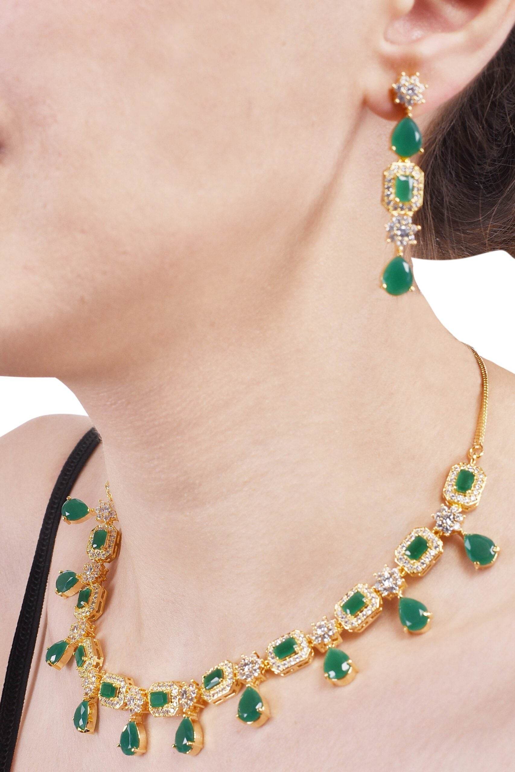 Graceful Handcrafted CZ Necklace Set - A Delicate and Dazzling Jewelry Piece T4 Jewels