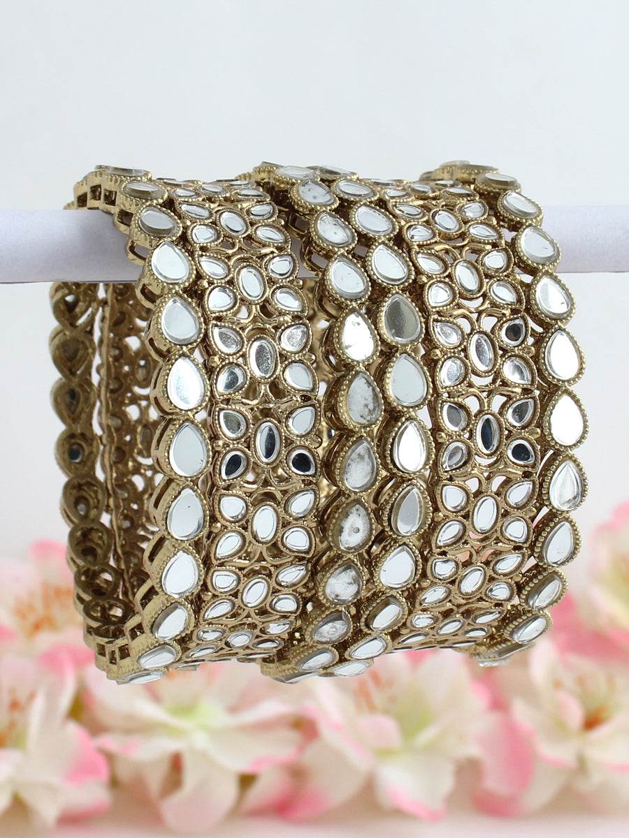 Aisha Bangle Set / Stack Gold Bangles T4 Jewels