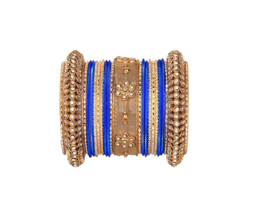 One Hand Multi-Colored Velvet Textured Bangle Set