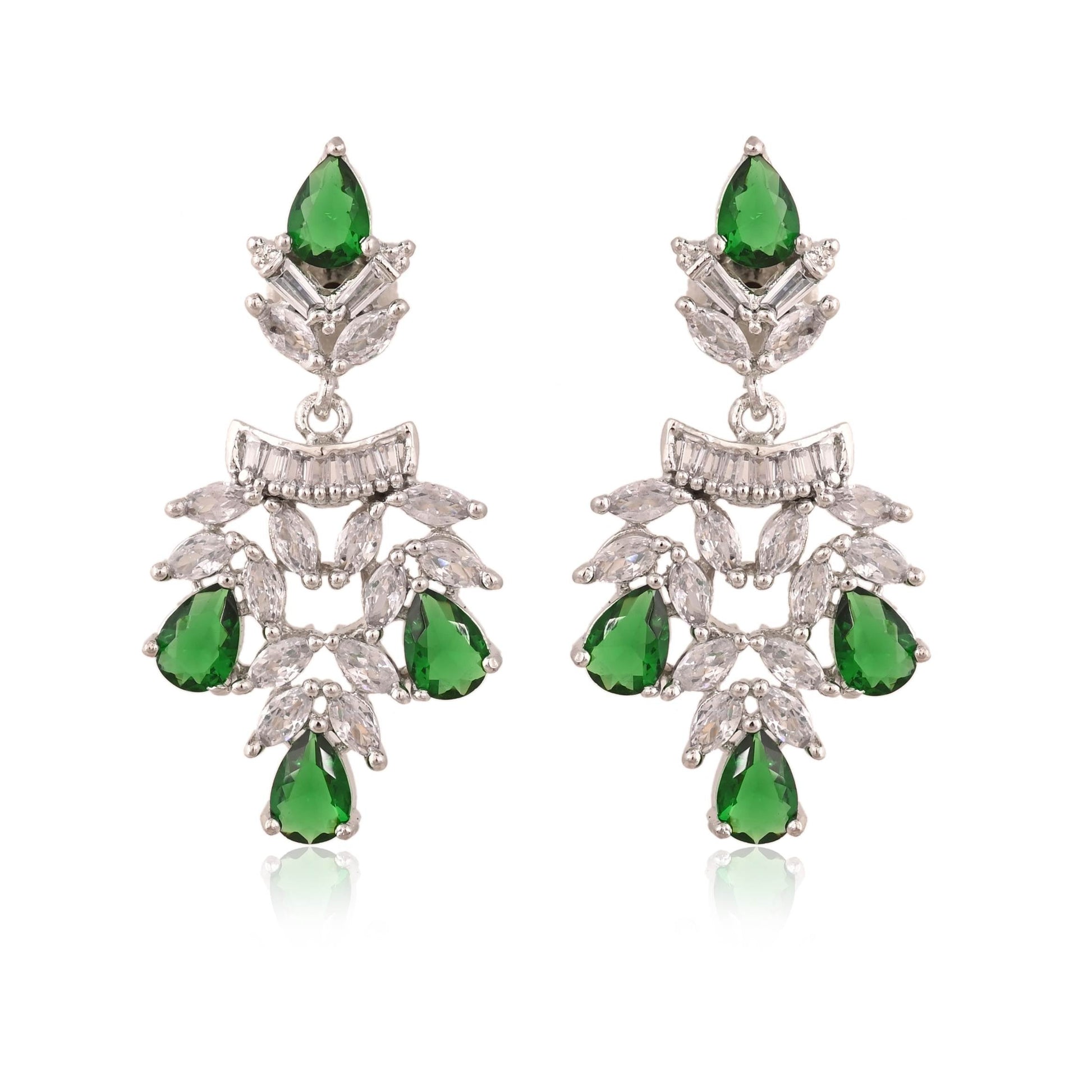 Grand CZ Necklace Set: Eye-Catching and Stylish Jewelry for Women T4 Jewels