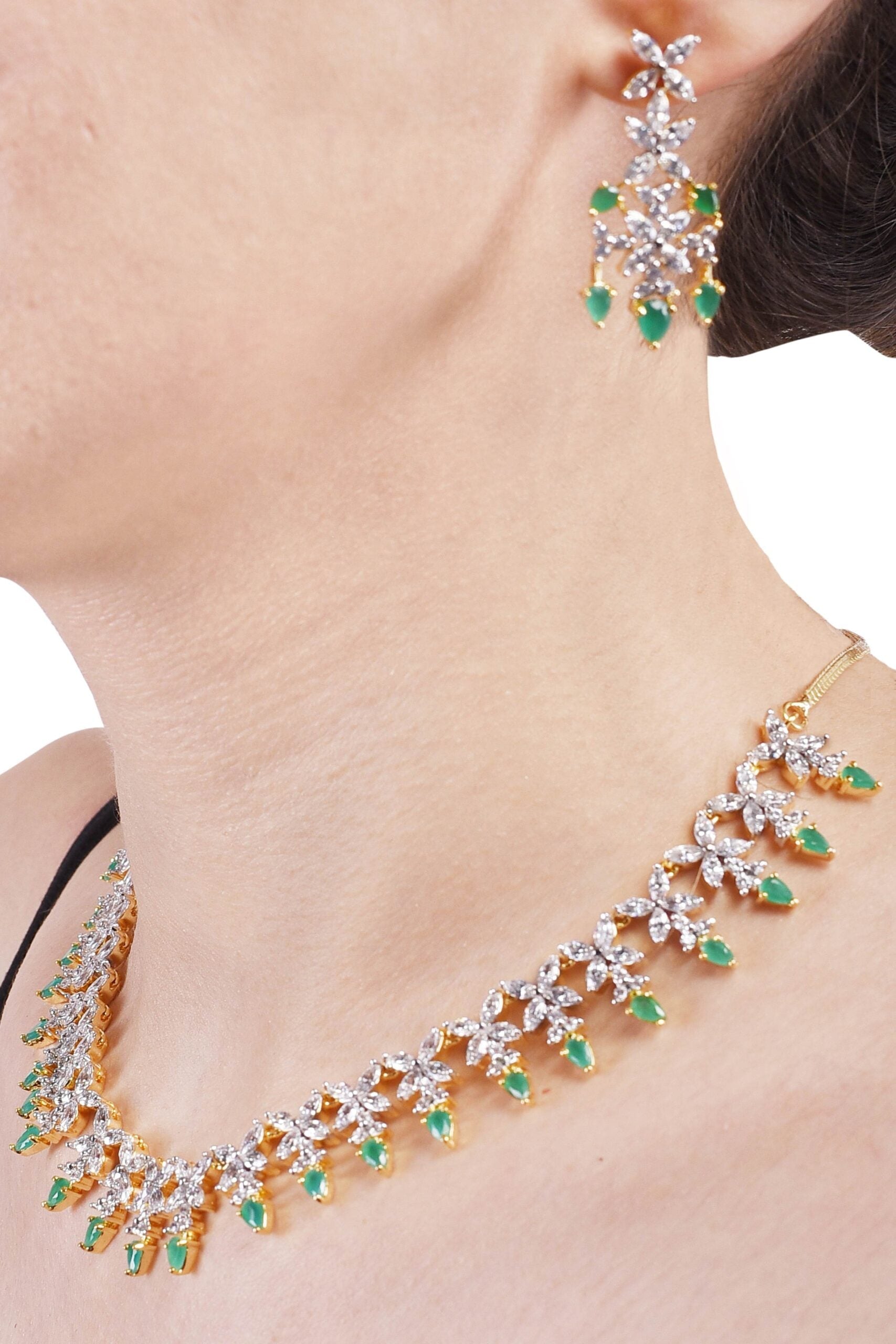 Exquisite CZ Necklace Set: Luxury Jewelry for Women T4 Jewels