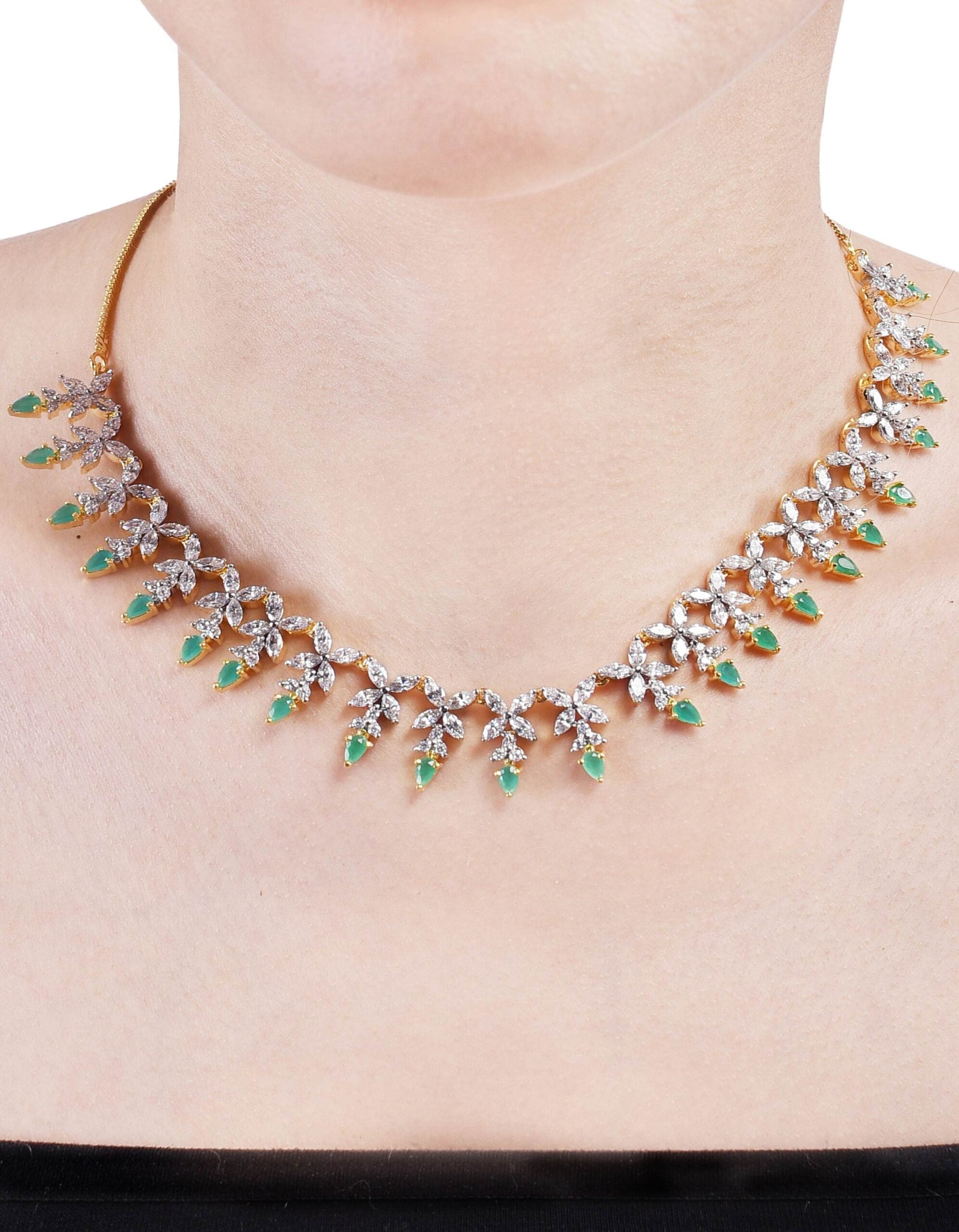 Exquisite CZ Necklace Set: Luxury Jewelry for Women T4 Jewels