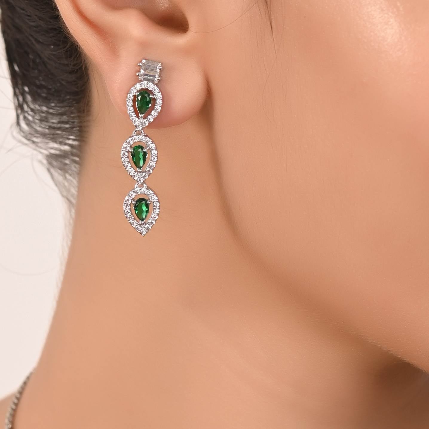 Experience the Magic of Handcrafted CZ Necklace Set for Women T4 Jewels