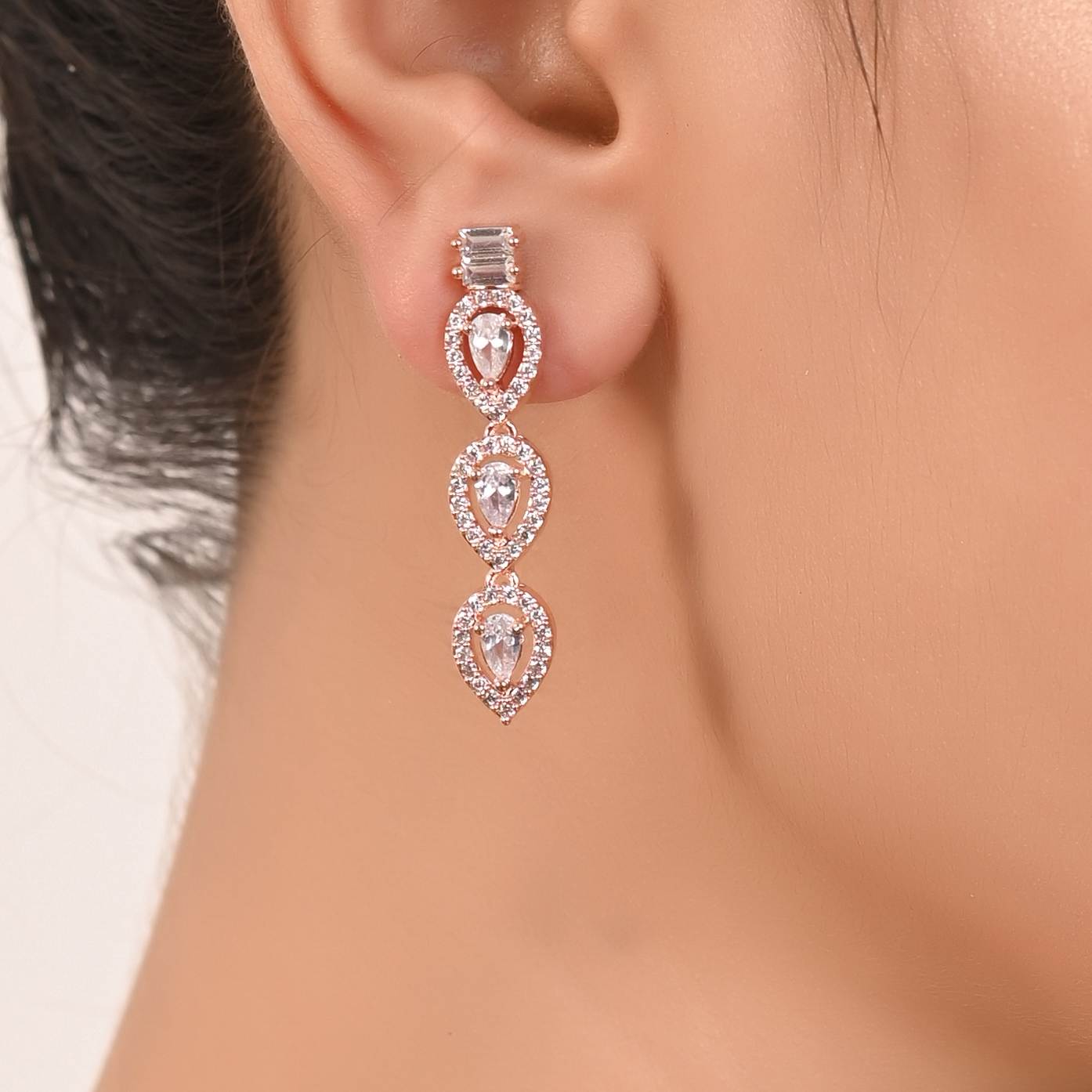 Handcrafted CZ Necklace Set: A Stunning Piece of Art T4 Jewels