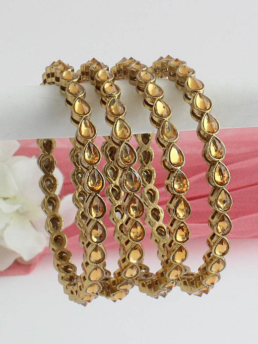 Kavita Bangle Set