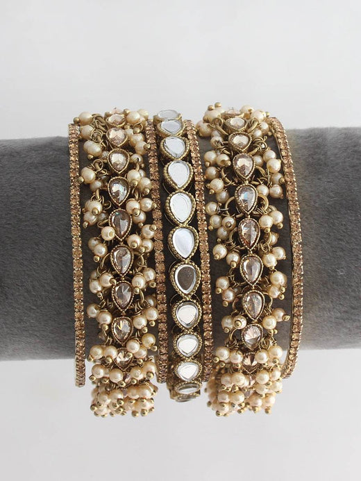 Suhana Bangle Set